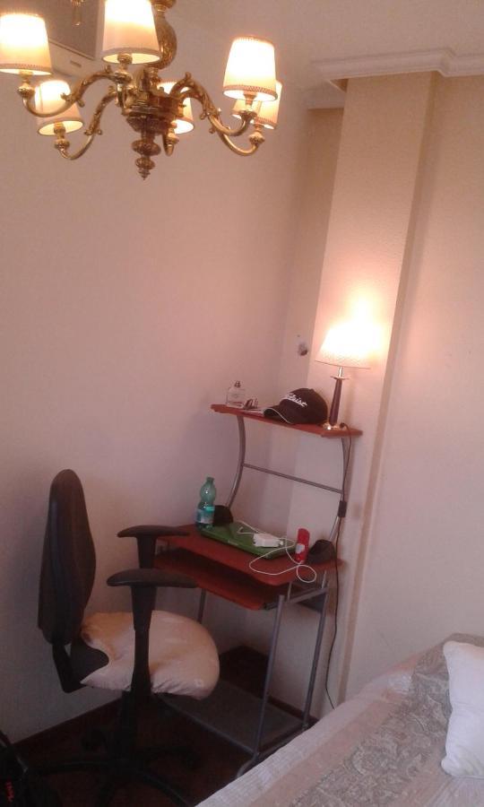 Habitacion Mv Madrid Exterior photo