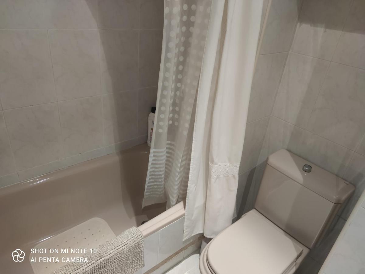 Habitacion Mv Madrid Exterior photo