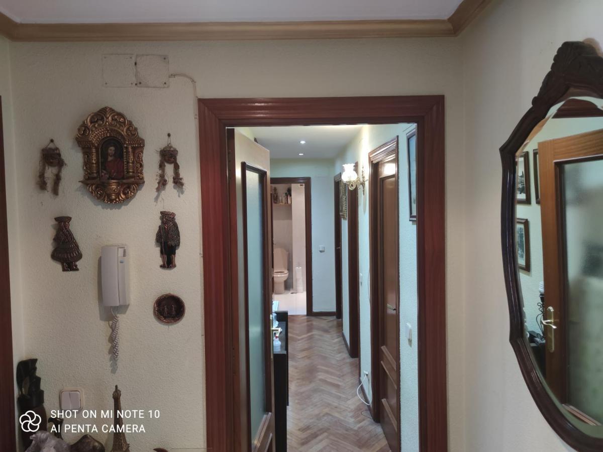 Habitacion Mv Madrid Exterior photo